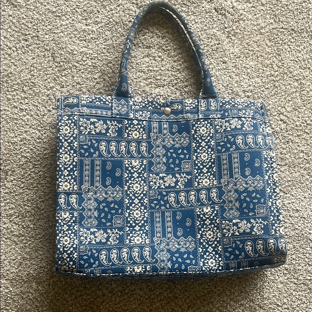 Blue and White Geometric Tote Bag with Sturdy Handles
